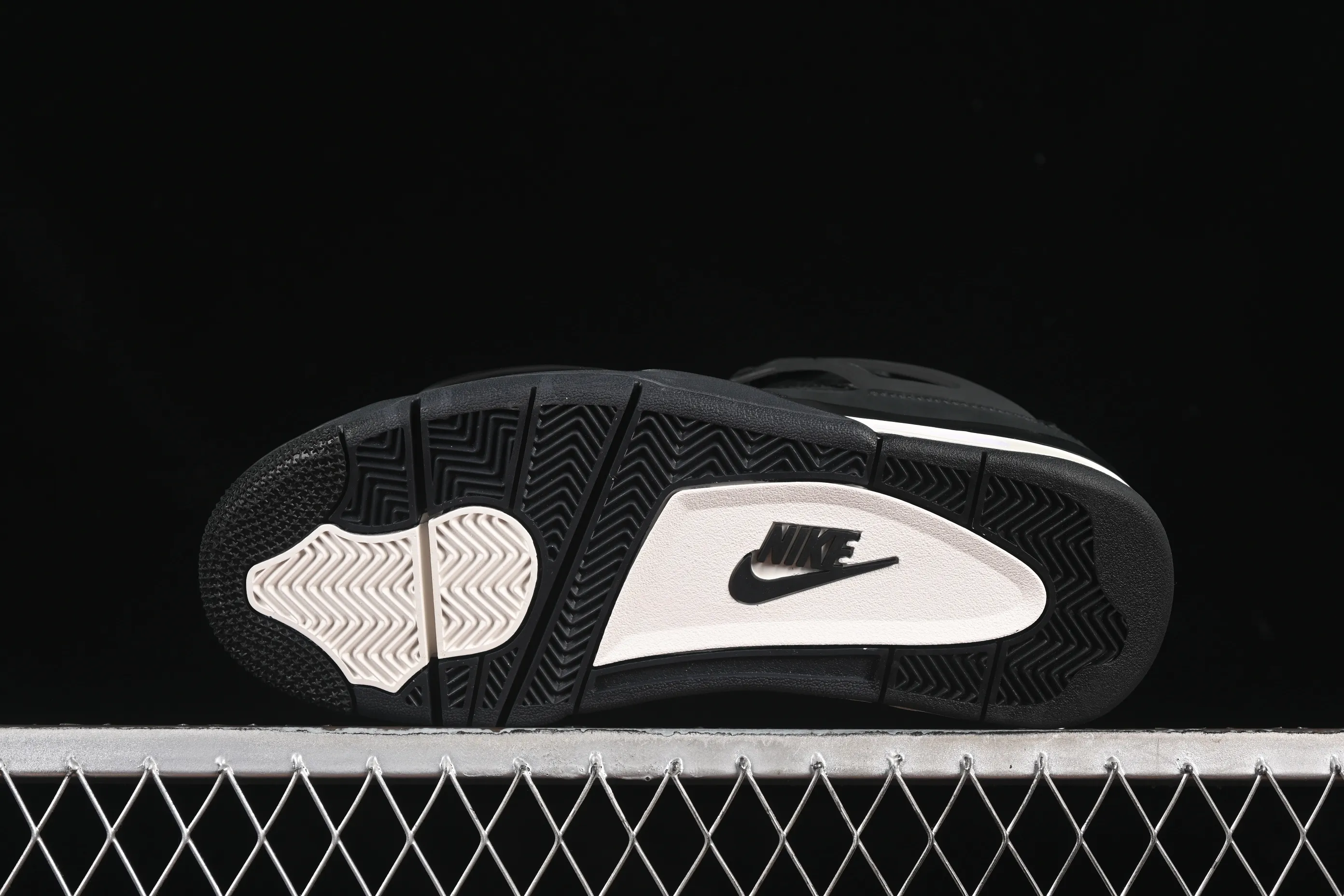 All categories Air Jordan Jordan series basketball shoes Air Jordan 4 Nigel Sylvester x Air Jordan 4 Retro AJ4 Joe 4 joint black brick HF4340-001